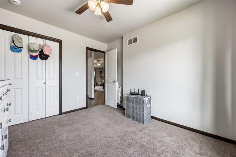 309 Piper Lane Solon IA 52333