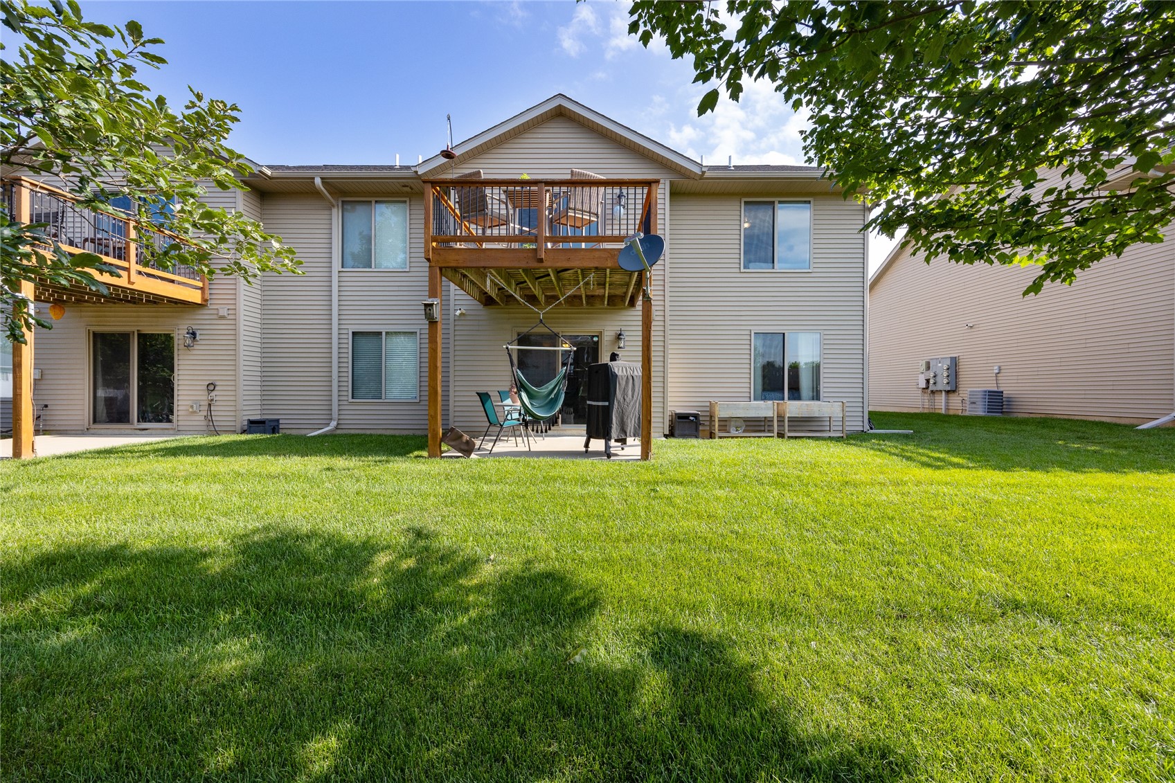 309 Piper Lane Solon IA 52333