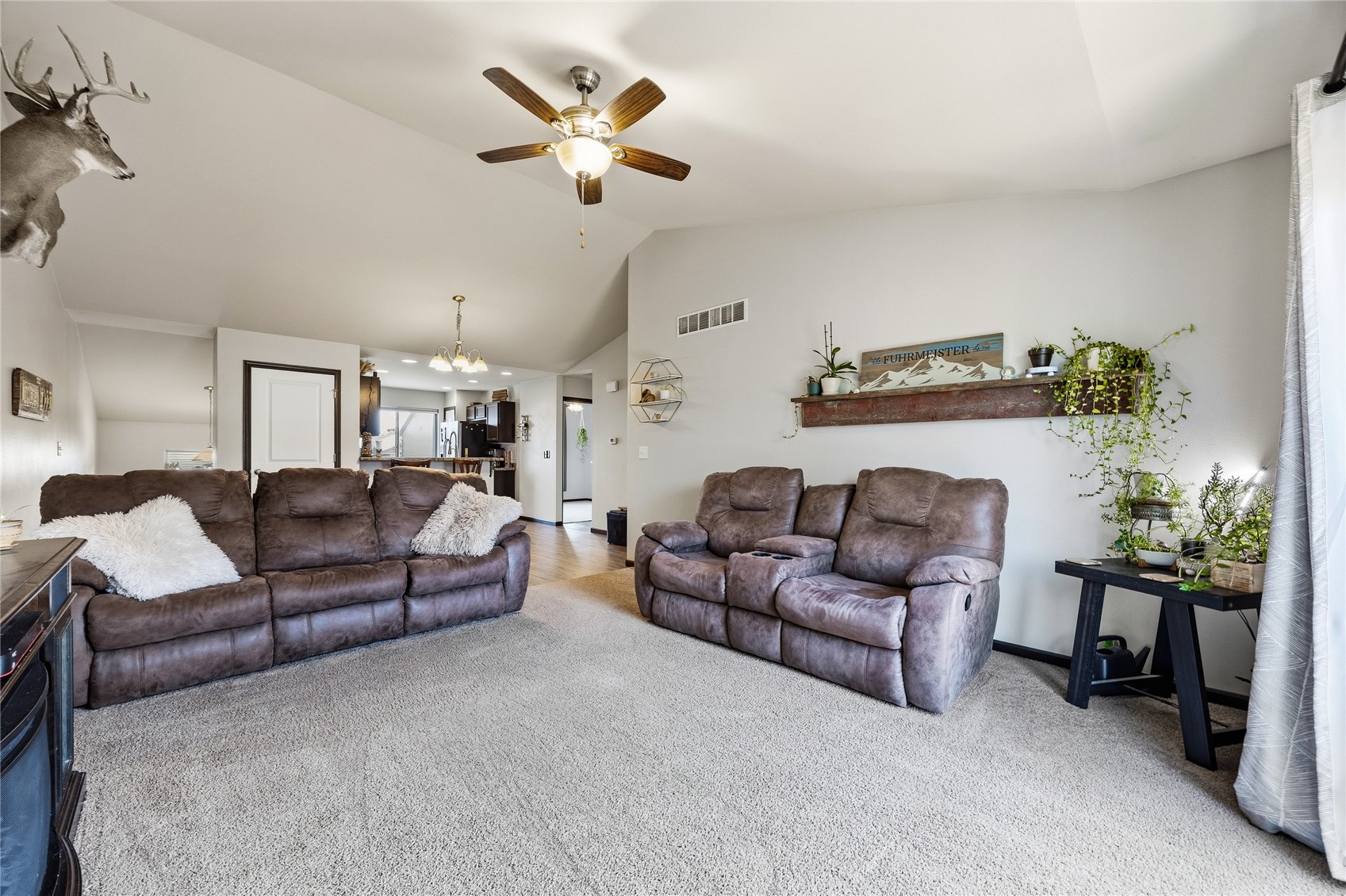 309 Piper Lane Solon IA 52333