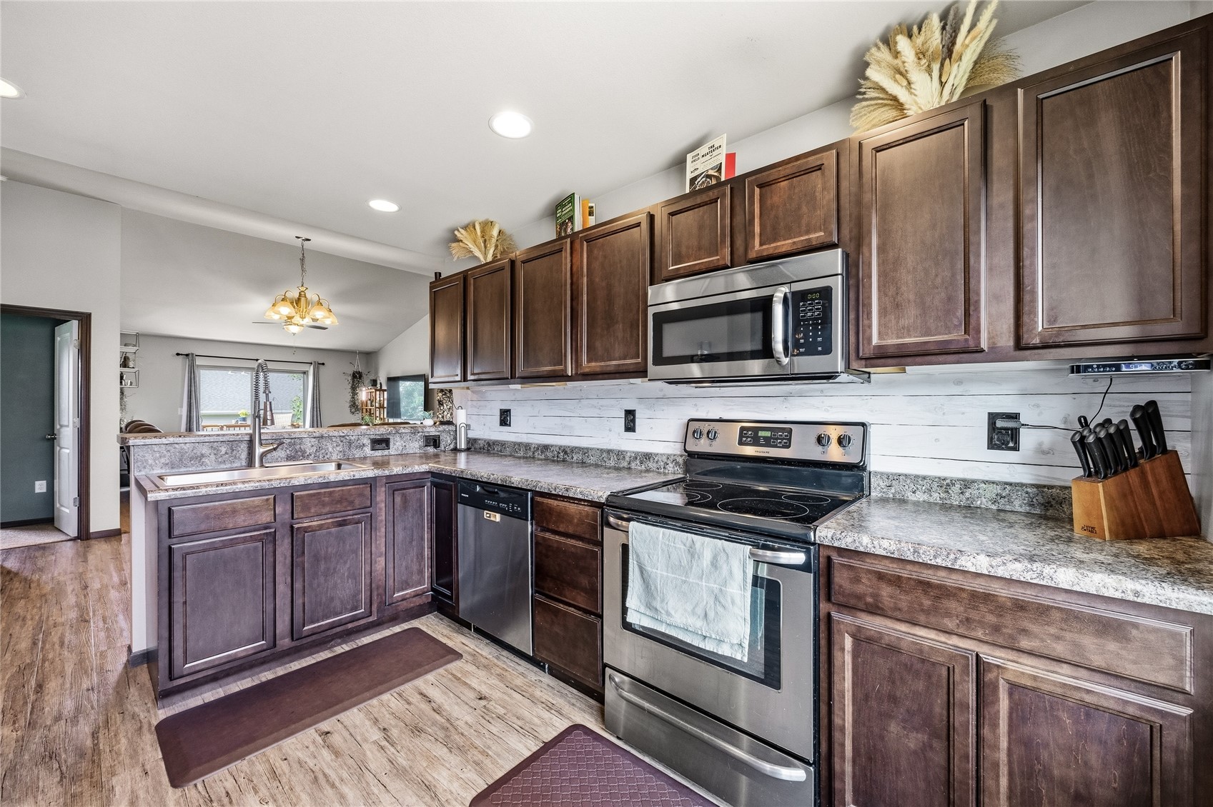 309 Piper Lane Solon IA 52333