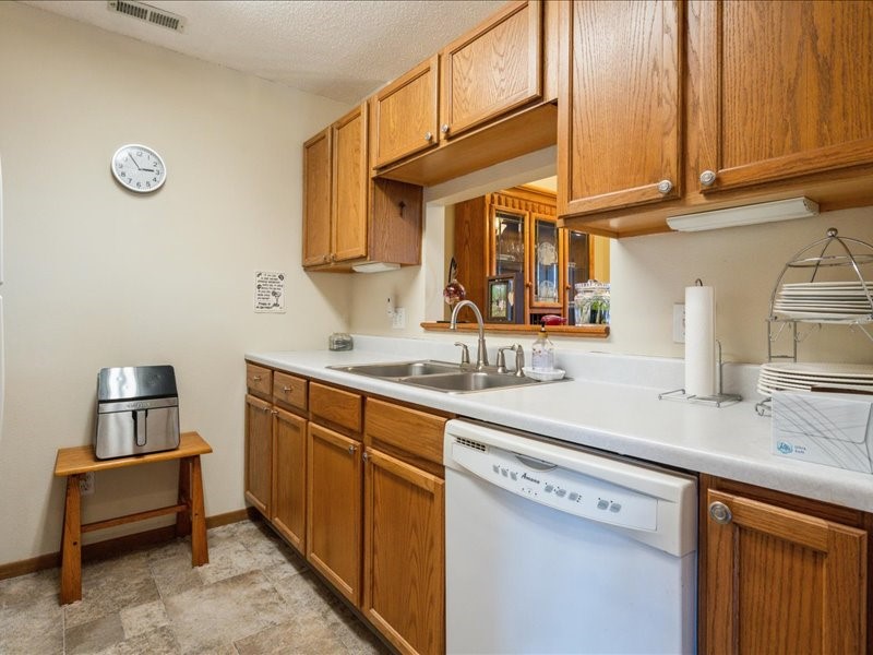 1350 44th Street Unit C Street Marion IA 52302