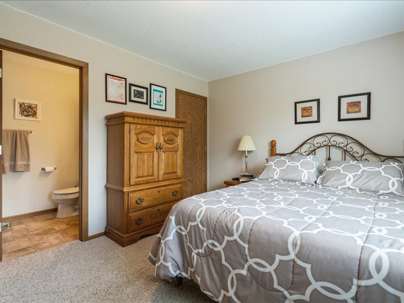 1350 44th Street Unit C Street Marion IA 52302