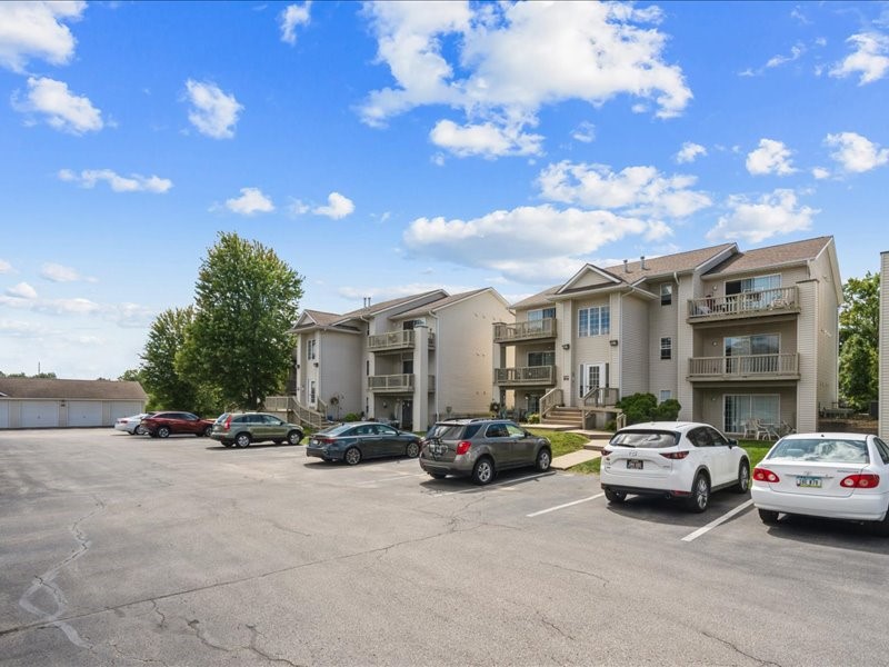 1350 44th Street Unit C Street Marion IA 52302