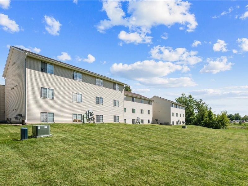1350 44th Street Unit C Street Marion IA 52302