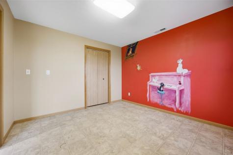 4468 Churchill Court Marion IA 52302