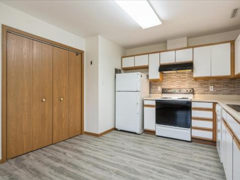 4619 1st Avenue SW Cedar Rapids IA 52404