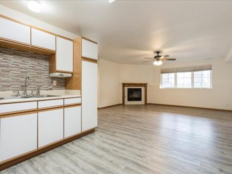 4619 1st Avenue SW Cedar Rapids IA 52404