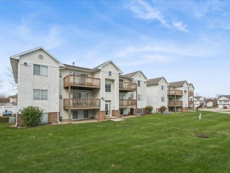4619 1st Avenue SW Cedar Rapids IA 52404