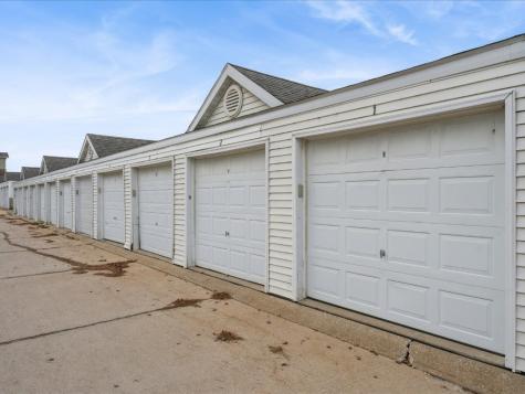 4619 1st Avenue SW Cedar Rapids IA 52404