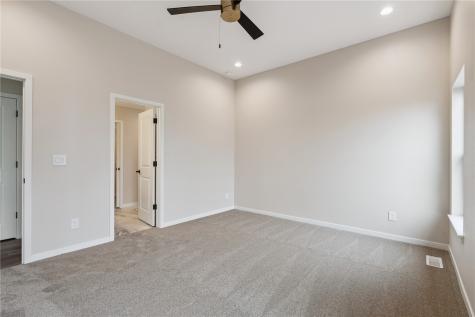 640 Maclan Court Iowa City IA 52246