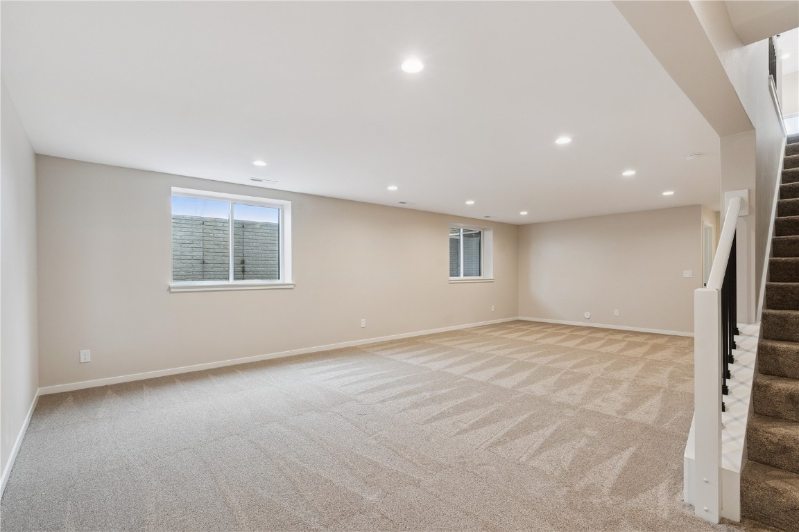640 Maclan Court Iowa City IA 52246