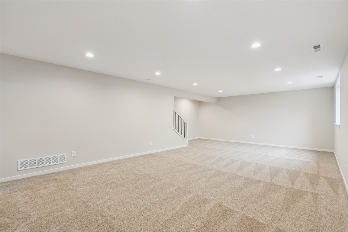 640 Maclan Court Iowa City IA 52246