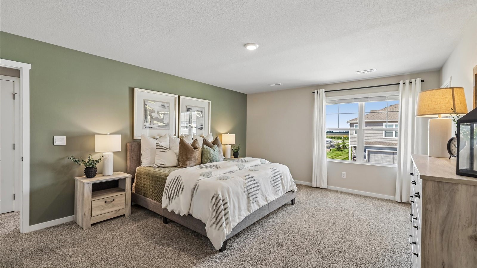 2523 Prairie Light Lane Hiawatha IA 52233