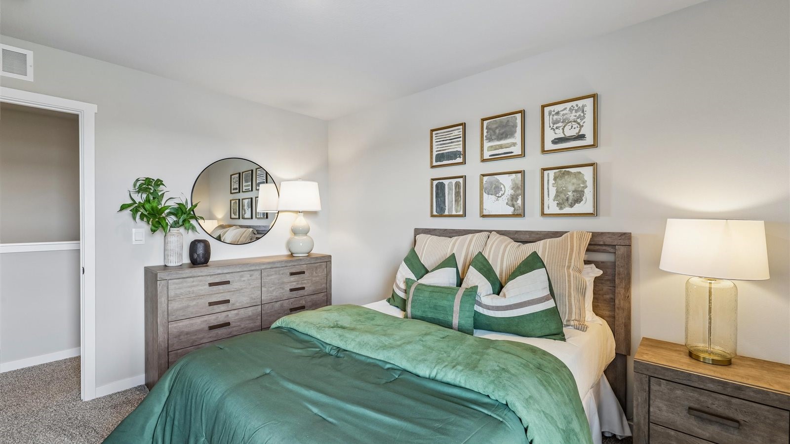 2523 Prairie Light Lane Hiawatha IA 52233