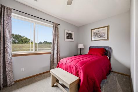 370 Kelso Drive Fairfax IA 52228