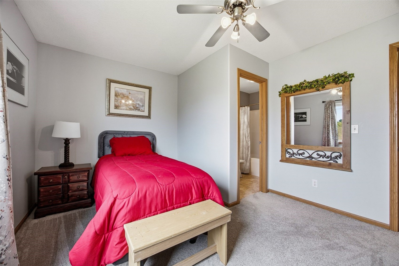 370 Kelso Drive Fairfax IA 52228