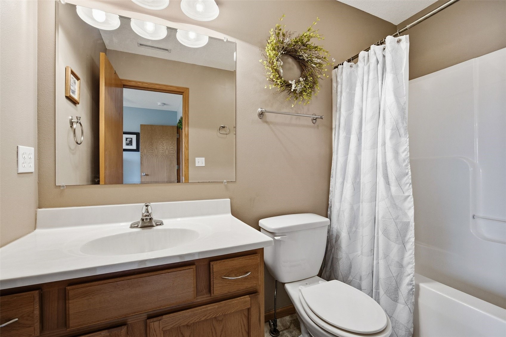 370 Kelso Drive Fairfax IA 52228