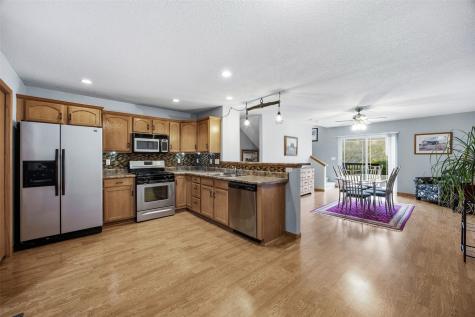 370 Kelso Drive Fairfax IA 52228