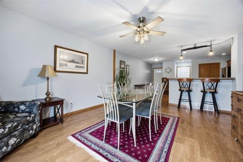 370 Kelso Drive Fairfax IA 52228