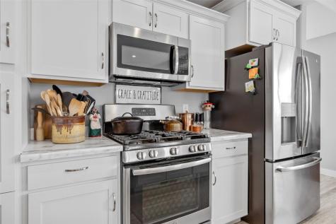 1429 Applewood Drive Fairfax IA 52228