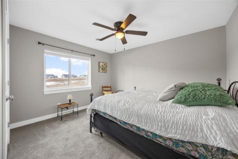 1429 Applewood Drive Fairfax IA 52228