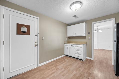 130 Thompson Drive SE Cedar Rapids IA 52402