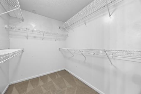 130 Thompson Drive SE Cedar Rapids IA 52402