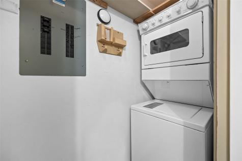 130 Thompson Drive SE Cedar Rapids IA 52402