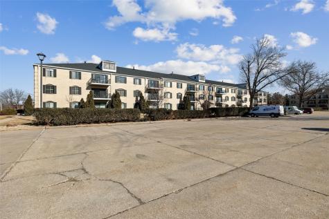 130 Thompson Drive SE Cedar Rapids IA 52402