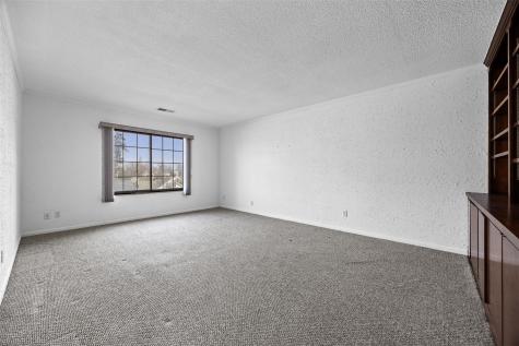 130 Thompson Drive SE Cedar Rapids IA 52402