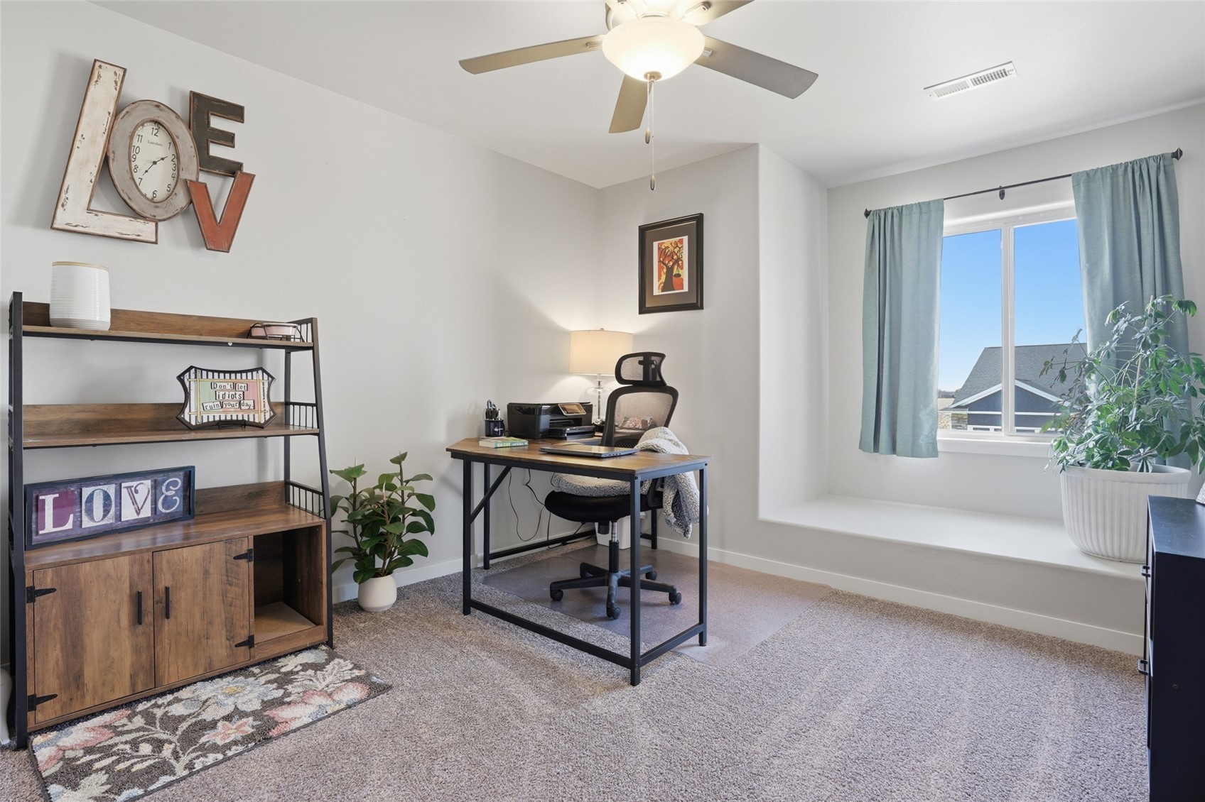 1142 Leann Circle North Liberty IA 52317