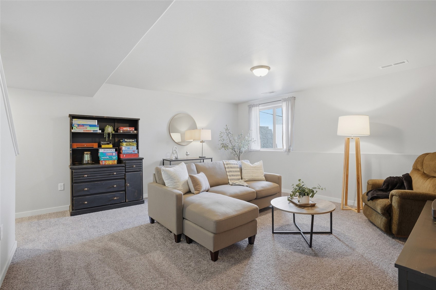 1142 Leann Circle North Liberty IA 52317