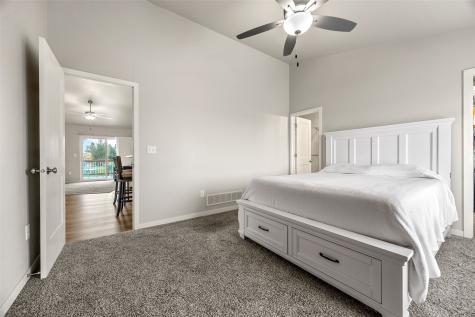 1277 Abraham Drive North Liberty IA 52317