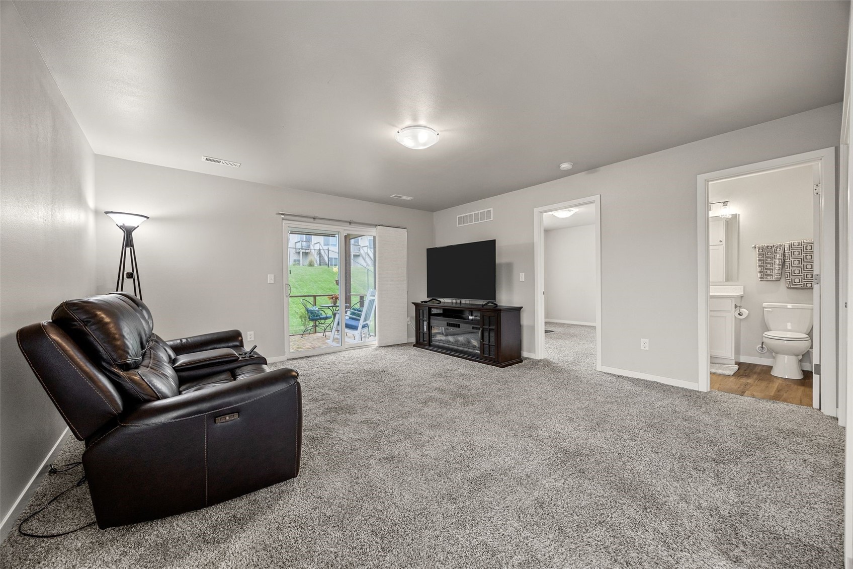 1277 Abraham Drive North Liberty IA 52317
