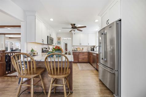 182 Ryecroft SE Cedar Rapids IA 52403