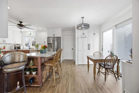 182 Ryecroft SE Cedar Rapids IA 52403