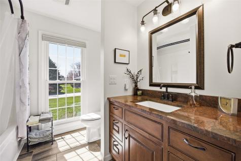 182 Ryecroft SE Cedar Rapids IA 52403