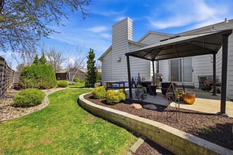 182 Ryecroft SE Cedar Rapids IA 52403