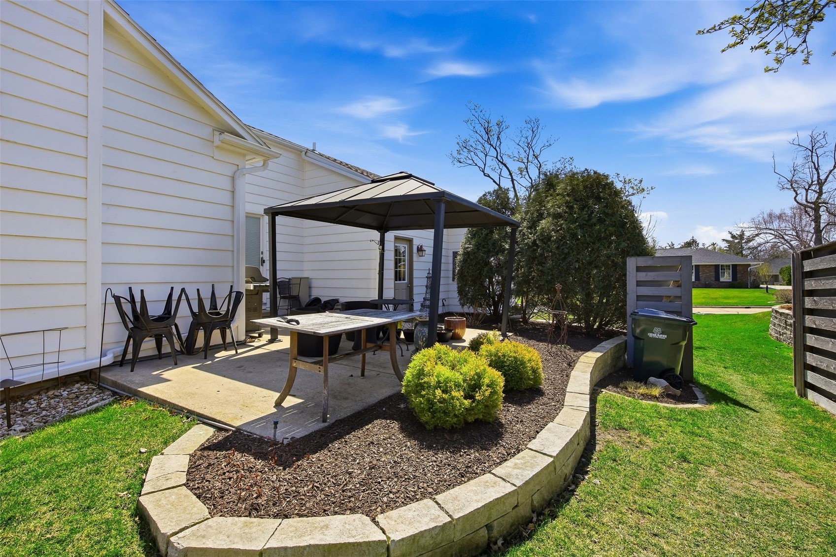 182 Ryecroft SE Cedar Rapids IA 52403