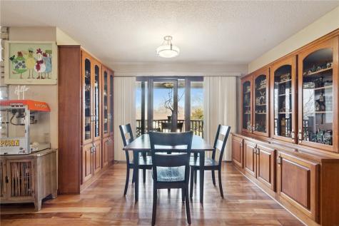 1568 Matterhorn Drive NE Cedar Rapids IA 52402