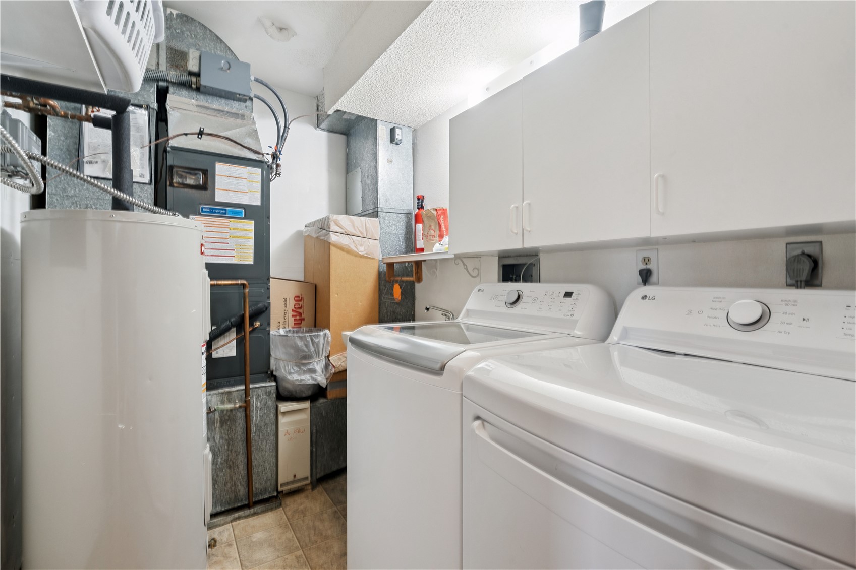 1568 Matterhorn Drive NE Cedar Rapids IA 52402