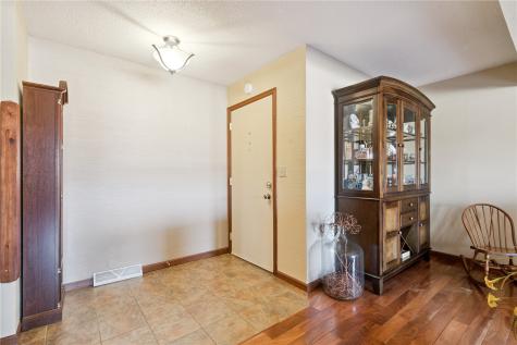1568 Matterhorn Drive NE Cedar Rapids IA 52402