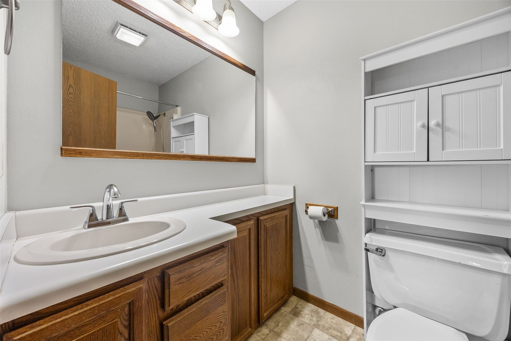 2326 Plaen View Drive Iowa City IA 52246