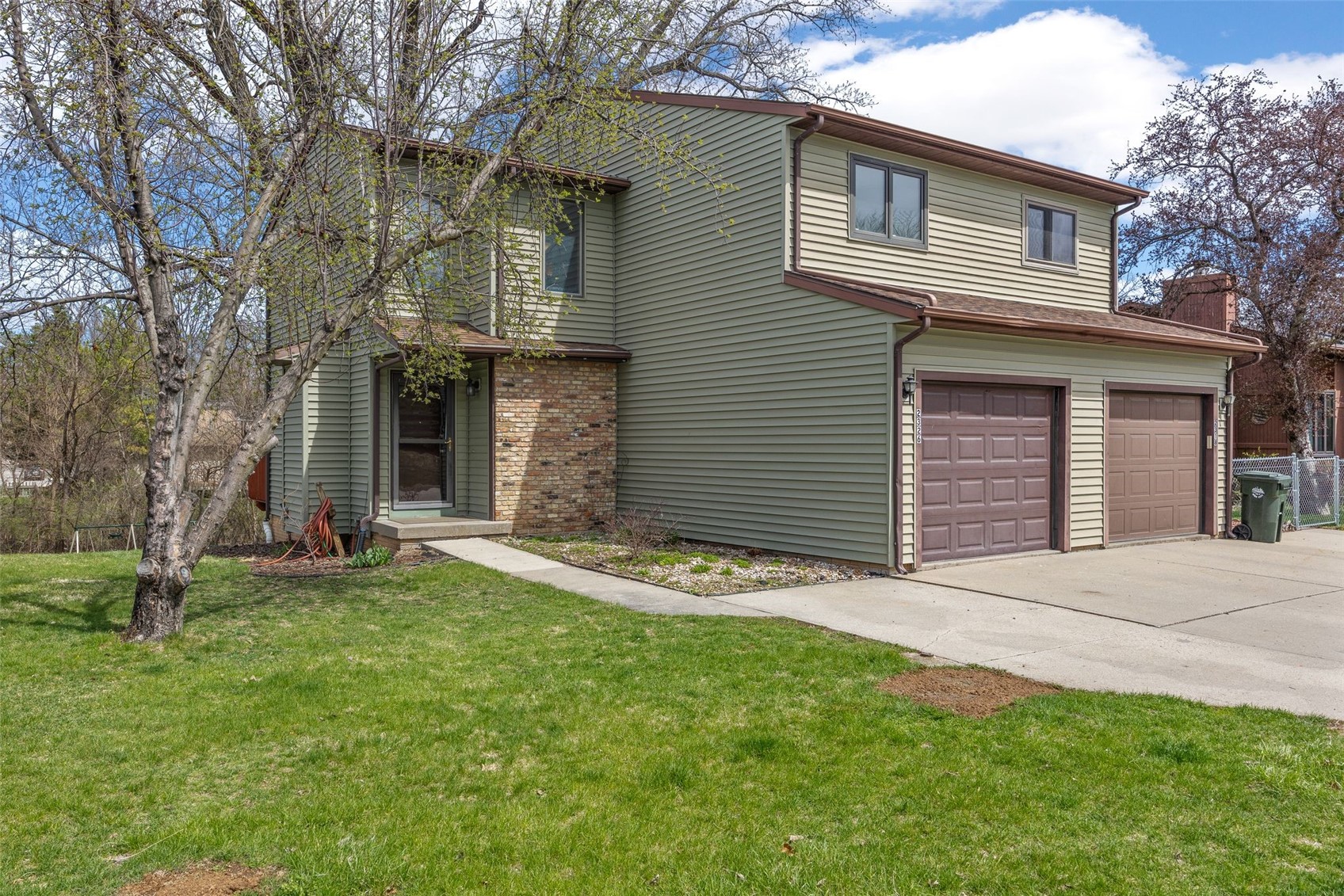2326 Plaen View Drive Iowa City IA 52246