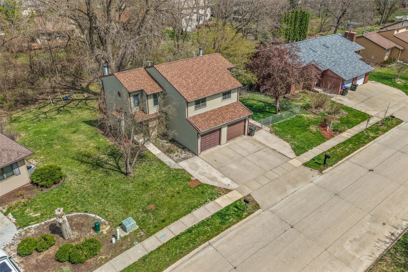 2326 Plaen View Drive Iowa City IA 52246