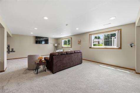 2665 Hunter's Ridge Road Marion IA 52302
