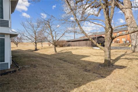 820 Edward Court SE Cedar Rapids IA 52403