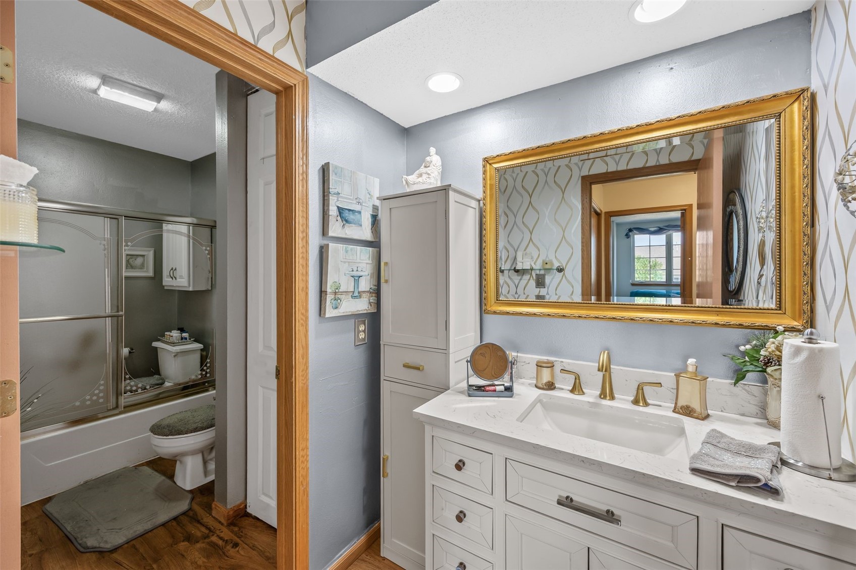 3035 English Glen Court Marion IA 52302