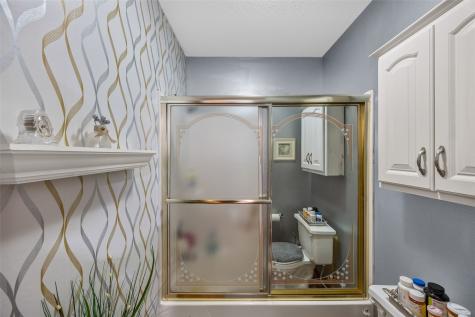 3035 English Glen Court Marion IA 52302