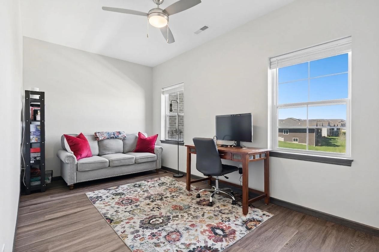 2871 Spring Rose Circle Coralville IA 52241